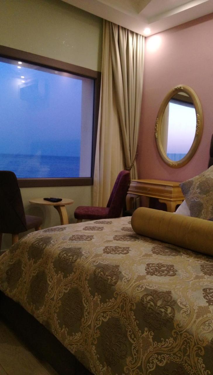 Itimat Otel Urla Eksteriør billede