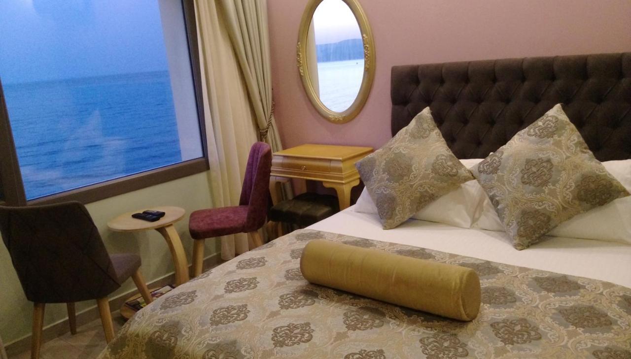 Itimat Otel Urla Eksteriør billede