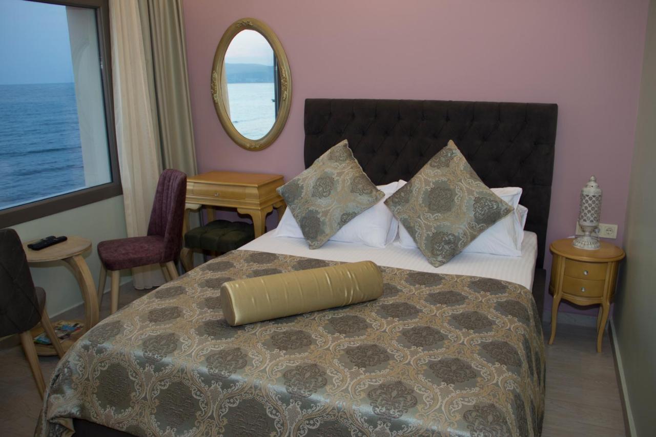 Itimat Otel Urla Eksteriør billede